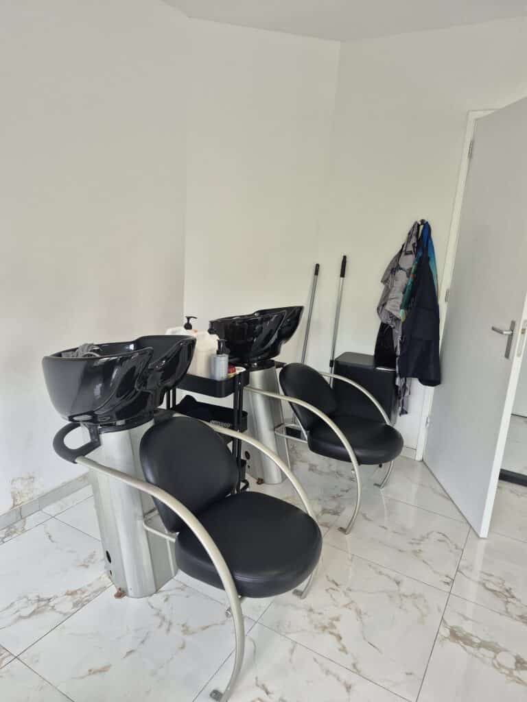 Jihane Kapsalon 2 Salon in Amsterdam